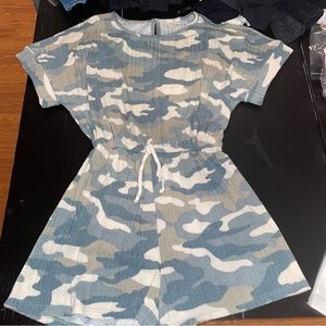 Entro camouflage romper